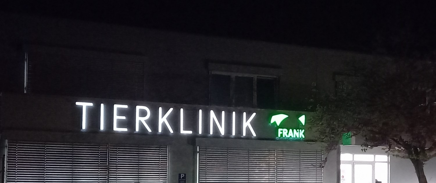 Tierklinik Beschriftung
